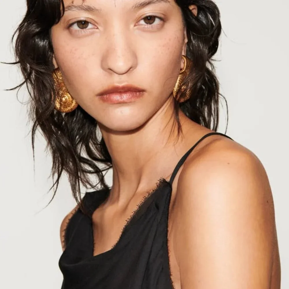 ZARA BACKLESS TOP - Picture 3 of 8